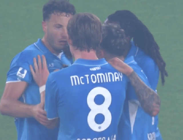 2-0！2-0！意甲2强一夜全胜：那不勒斯夺冠，国米差1分无缘冠军